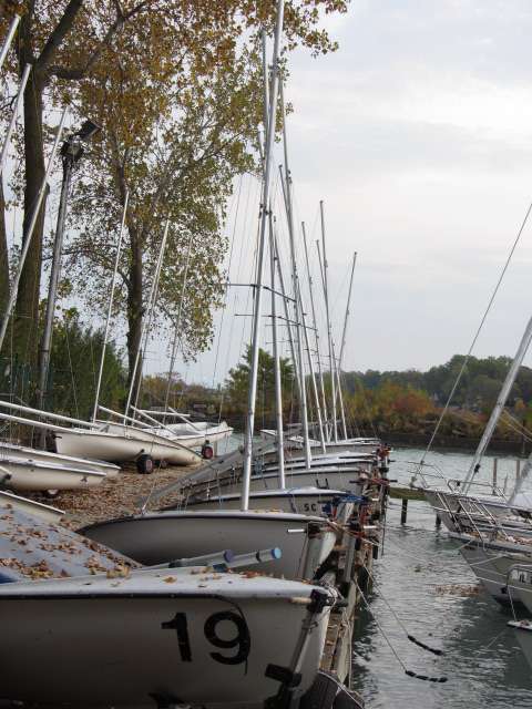 Wilmette Harbor Dry Mooring